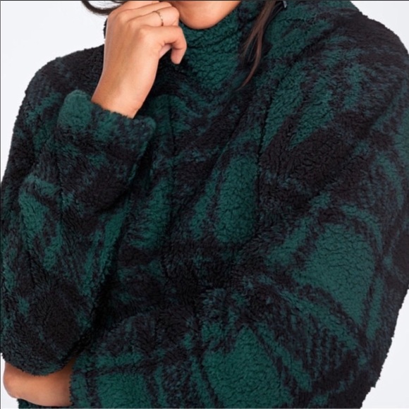 PINK VS FUNNEL NECK SHERPA HOODIE - Picture 3 of 8